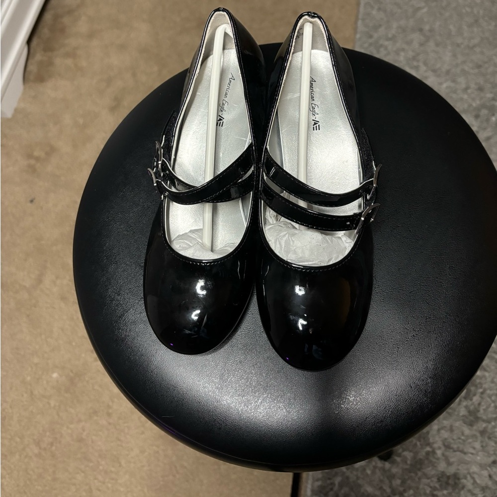 Black dress shoes with heel for girl size